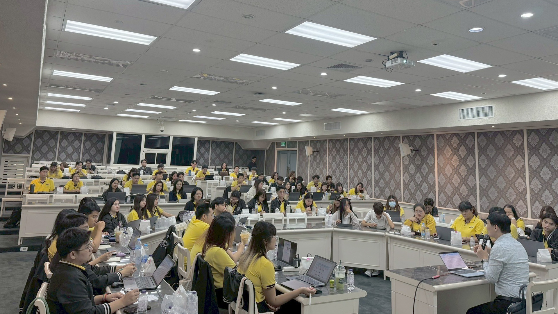 บริษัทตรวจสอบภายใน